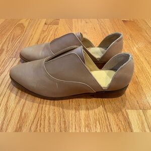 Nisolo Emma Oxford Shoes in Almond